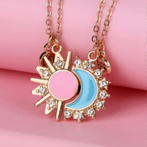 Colliers Couple Soleil & Lune – Ensemble 2 Pièces Symbolique et Lumineux