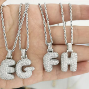 Collier Pendentif Initiale (A-Z) – Votre Signature Personnelle