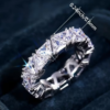 Bague "Nouvelle Légèreté" – L'Excellence du Luxe Aérien