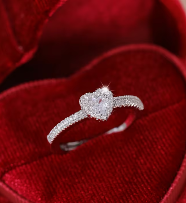 Bague Luxueuse Étincelante – Élégance Prestige
