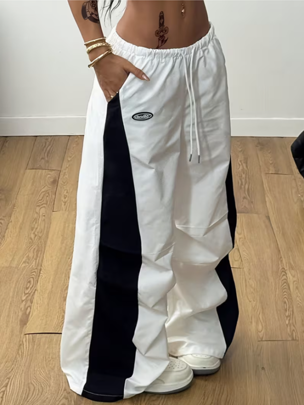Rectangle 26 Pantalon Cargo à Blocs de Couleurs – Femme