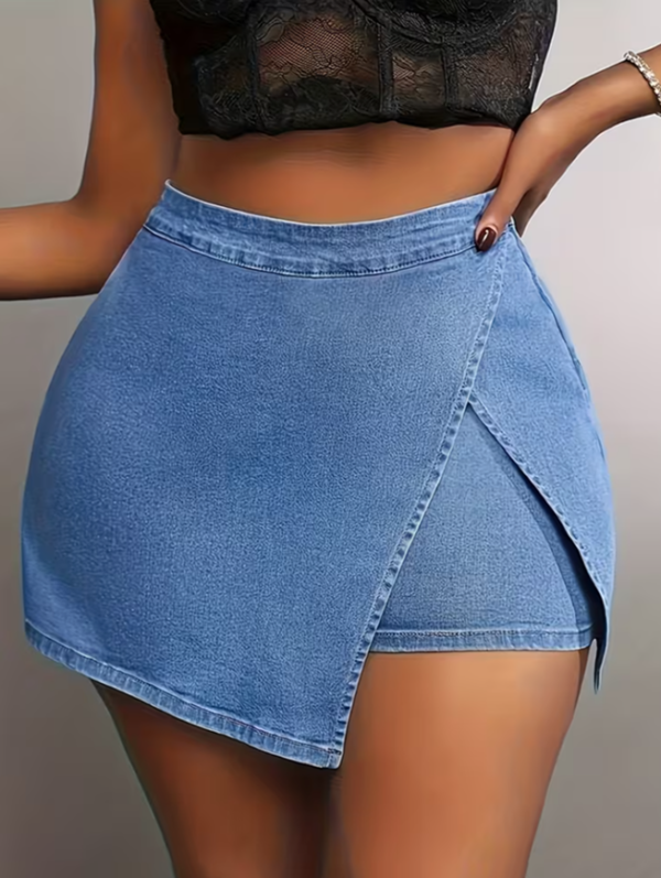 Rectangle 26(1) Jupe en Jean Asymétrique – Coupe Avant-Garde & Denim Robuste