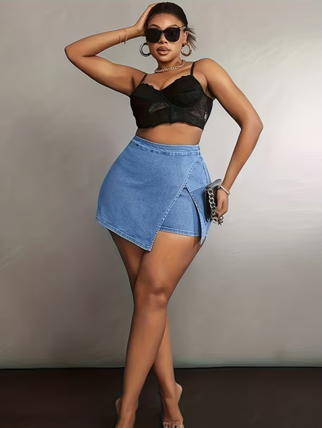 Jupe en Jean Asymétrique – Coupe Avant-Garde & Denim Robuste