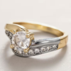 Bague Bicolore Femme – L'Harmonie des Contrastes – Image 3