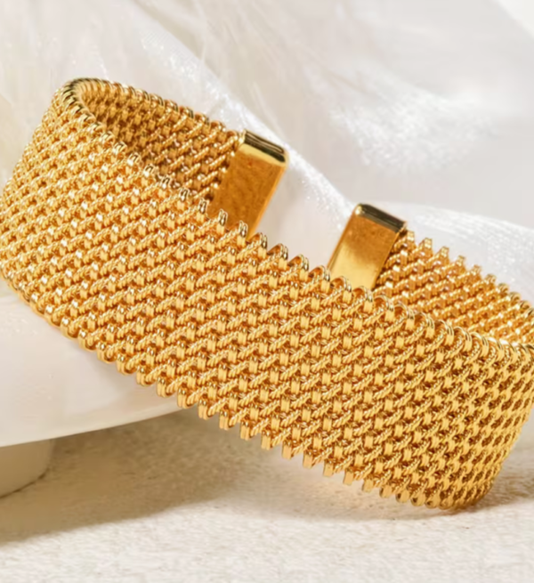 Bracelet Classique – L'Essence de l'Élégance Atemporelle
