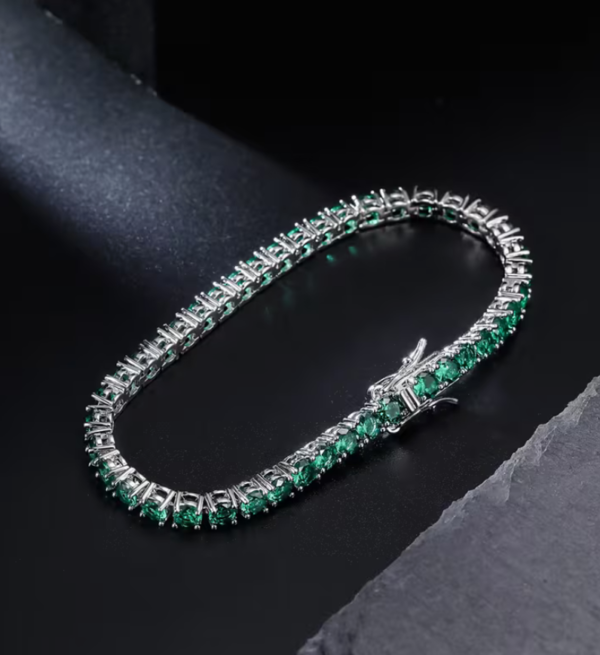 Bracelet Tennis Vert 4mm – Éclat Émeraude & Prestige