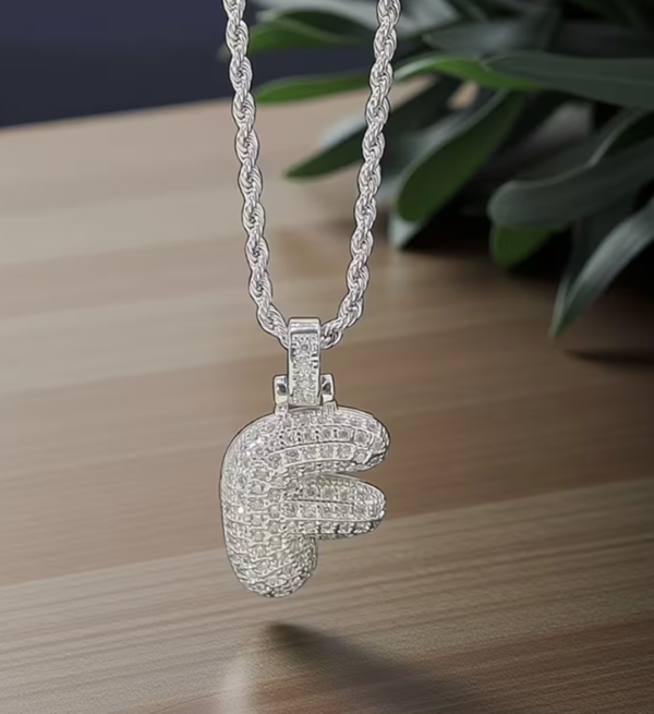 Collier Pendentif Initiale (A-Z) – Votre Signature Personnelle