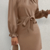 Robe femme fluide élégante à style moderne – Image 3
