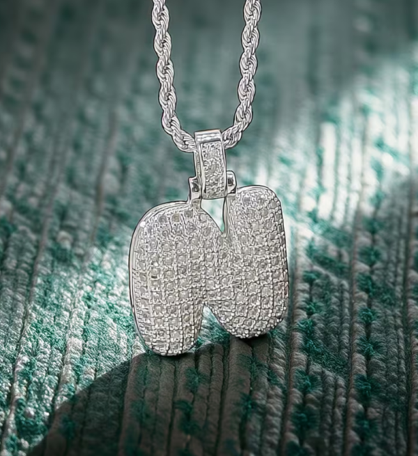 Collier Pendentif Initiale (A-Z) – Votre Signature Personnelle