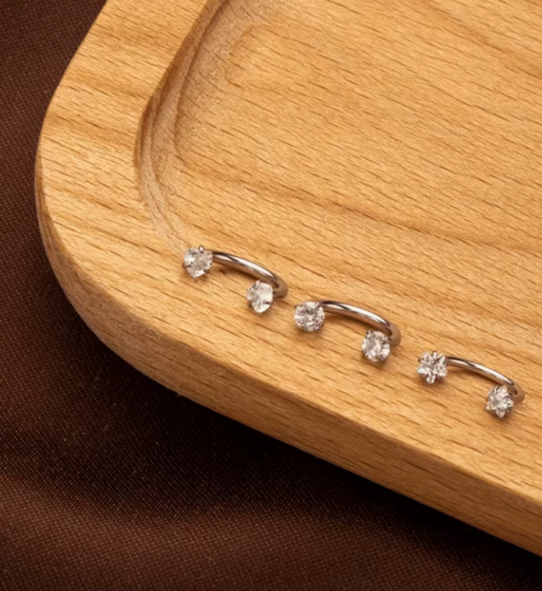 Pince à Nez "Éclat Royal" en Zircone Synthétique