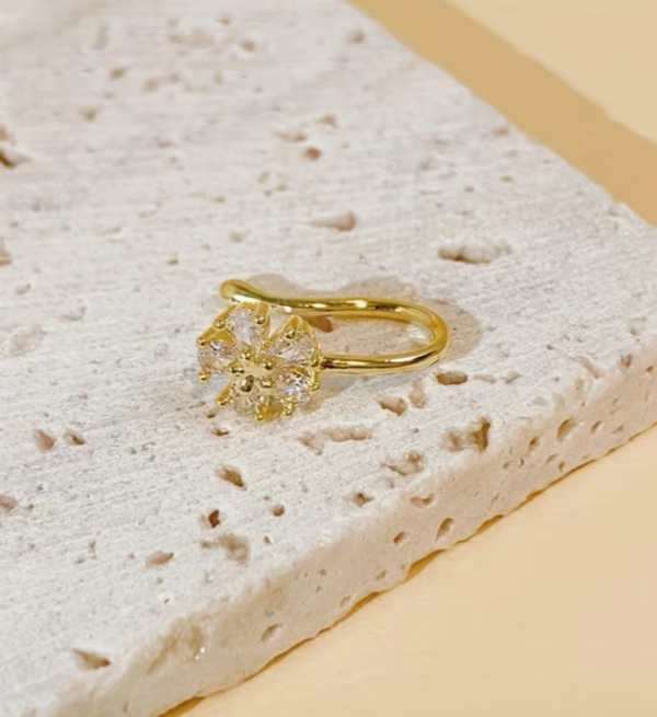 Pince à Nez "Éclat Royal" en Zircone Synthétique