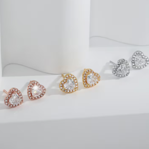 Clous d’Oreilles Petit Cœur