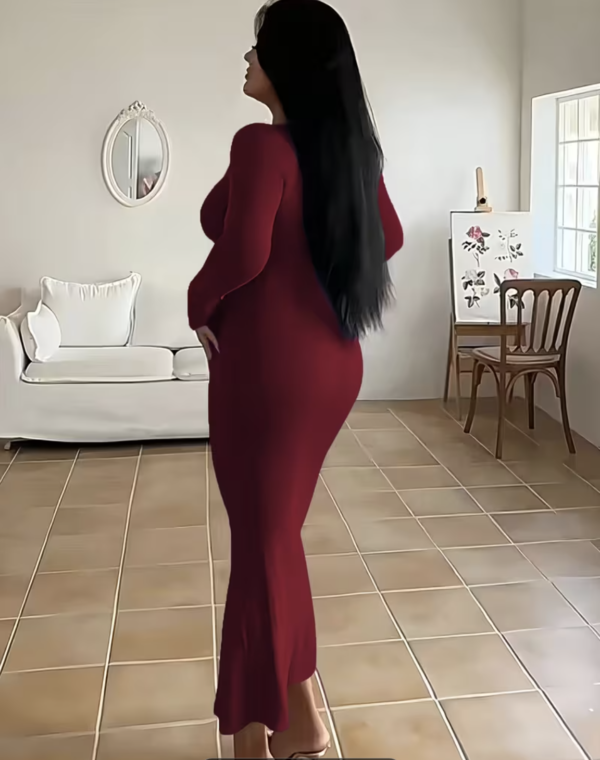 Robe Cintrée Silhouette