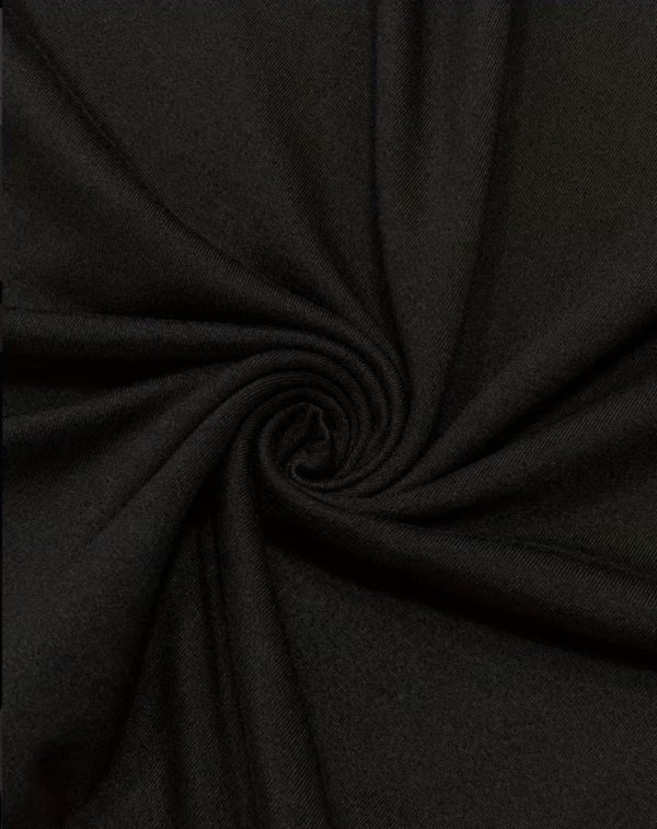 Robe Cintrée Silhouette