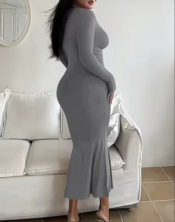 Robe Cintrée Silhouette