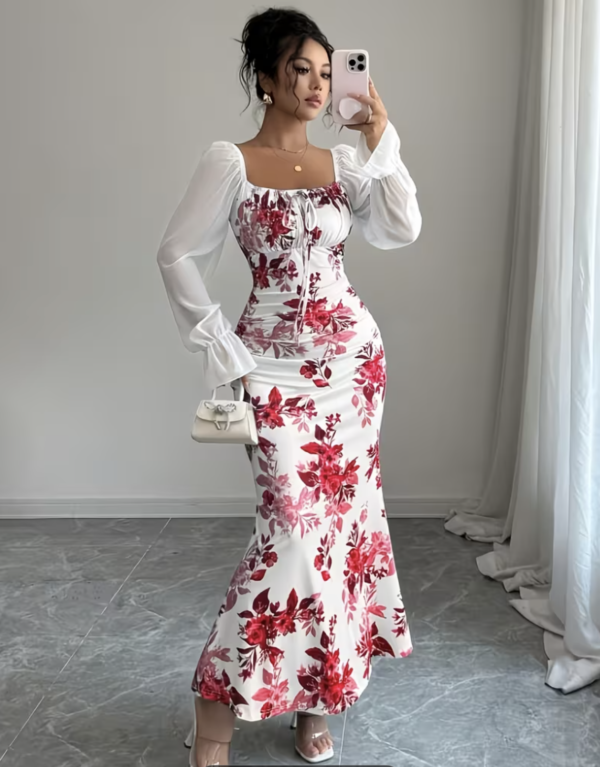 Robe Longue Majesté Florale