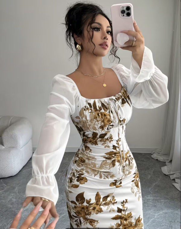 Robe Longue Majesté Florale