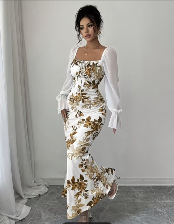 Robe Longue Majesté Florale
