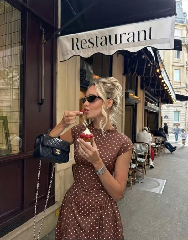 Robe Parisienne Rétro