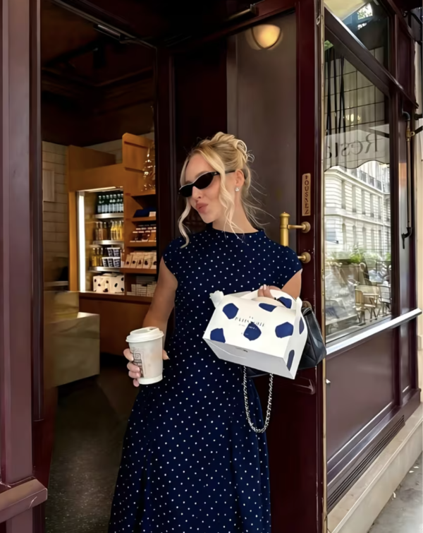 Robe Parisienne Rétro