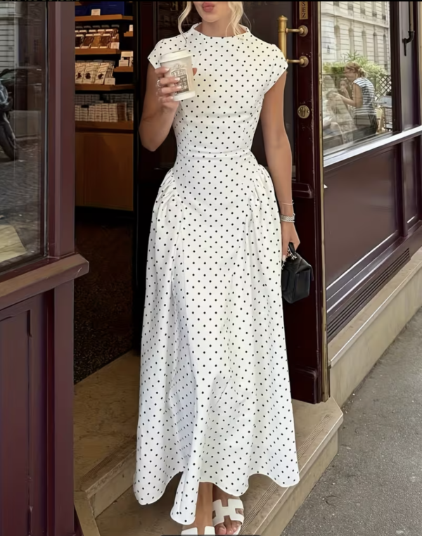 Robe Parisienne Rétro