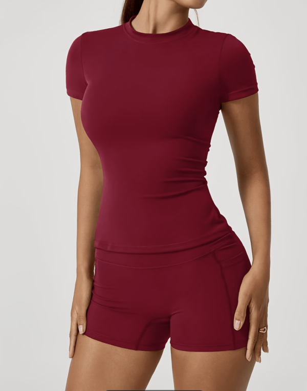 Ensemble T-Shirt et Short Gainant à Poches