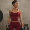 Ensemble de Sport 2 Pièces Col Halter et Short