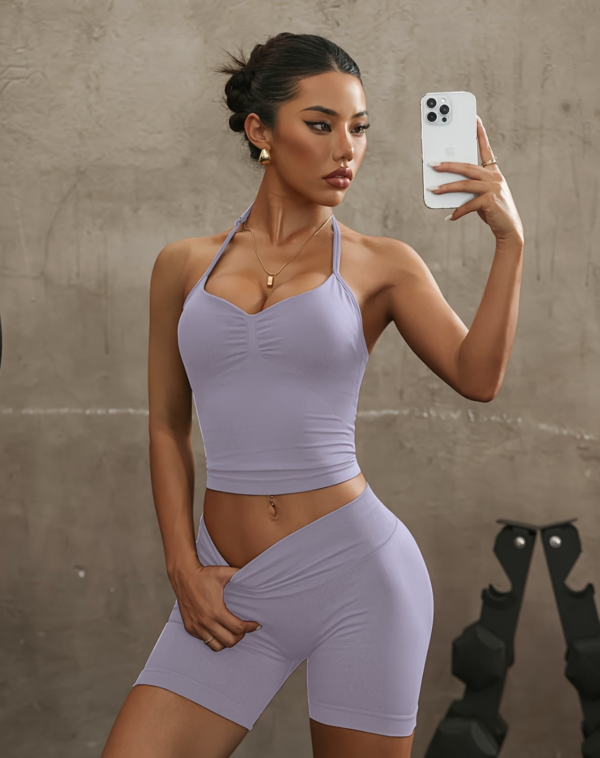 Ensemble de Sport 2 Pièces Col Halter et Short