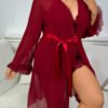 Chemise de Nuit Camisole en Dentelle avec Bordure en Dentelle – Douceur, Élégance et Féminité
