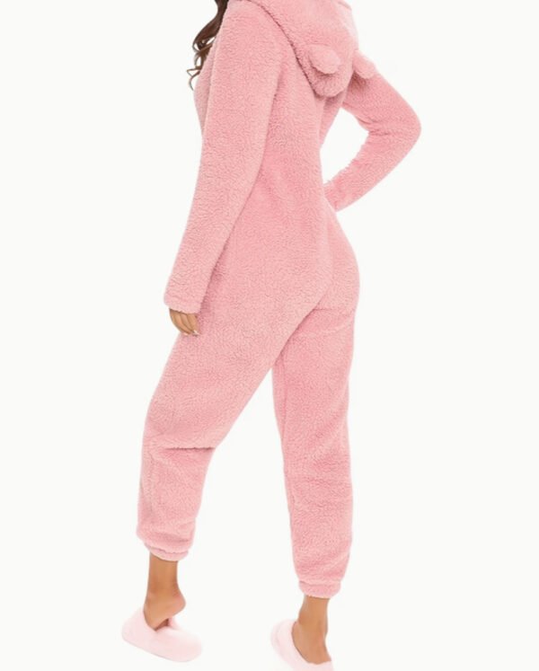 yjama à Capuche Doux et Confortable pour Femme – Chaleur et Bien-Être au Quotidien
