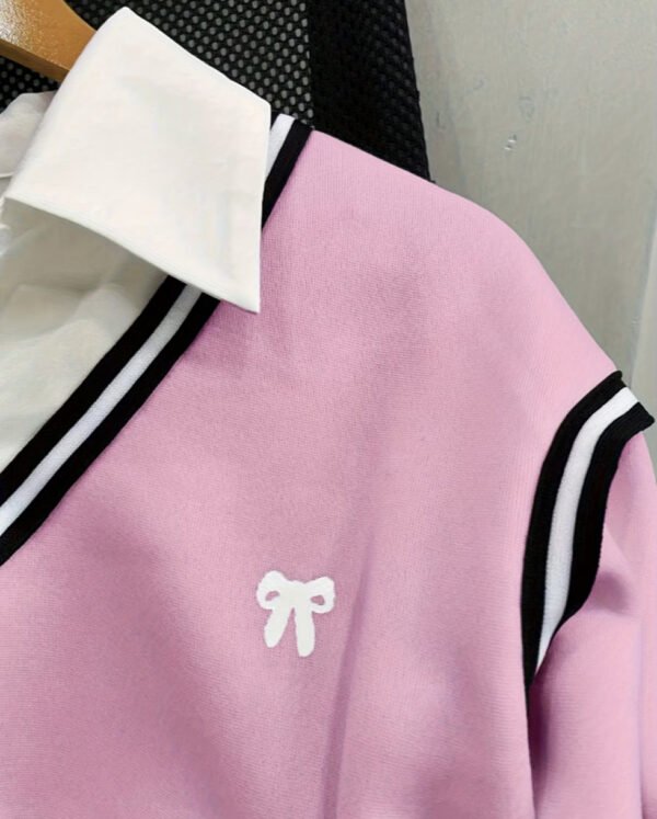 Rectangle 743 Sweatshirt Élégant en Coton Premium – Confort Chic au Féminin
