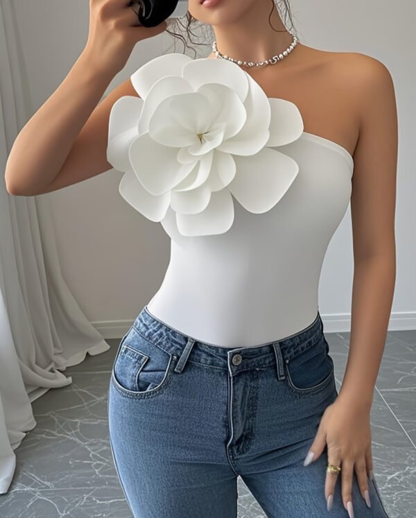 Haut Moulant Asymétrique à Motif Floral – Top Décontracté Chic