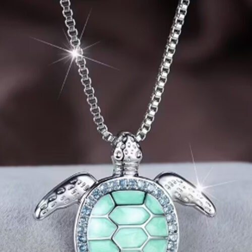 Collier Pendentif Tortue Tendance pour Femme – Bijou Élégant et Chic