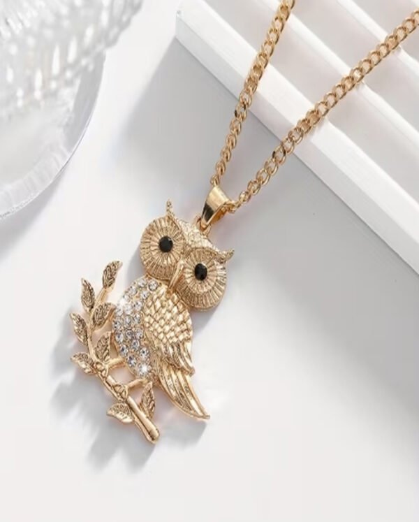 Rectangle 864 (2) Pendentif de Collier Hibou Mignon – Bijou Animal Charmant pour Femme
