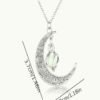 Collier Pendentif Lune Mignon et Lumineux dans le Noir – Bijou Phosphorescent Original et Poétique
