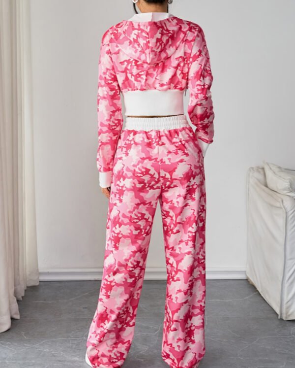 Rectangle 868 Ensemble Deux Pièces Streetwear Camouflage : Crop Top Zippé et Pantalon Droit Décontracté