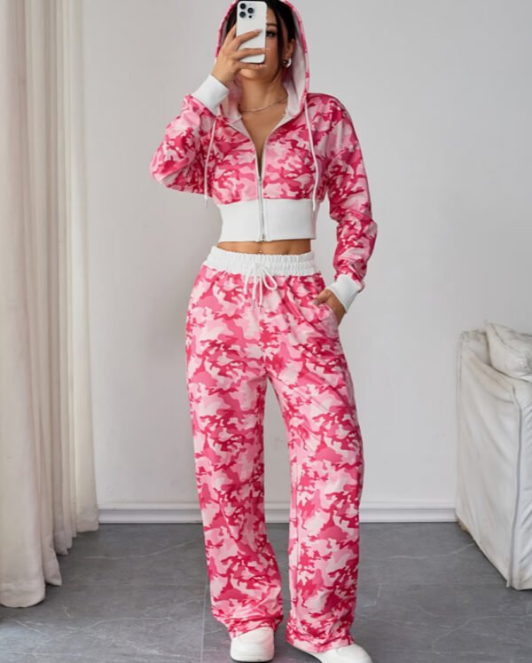 Rectangle 869 Ensemble Deux Pièces Streetwear Camouflage : Crop Top Zippé et Pantalon Droit Décontracté