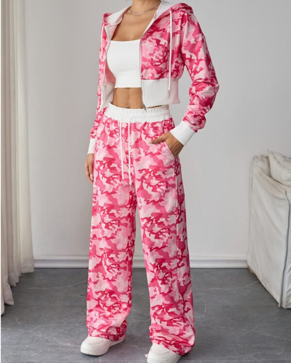 Rectangle 870 Ensemble Deux Pièces Streetwear Camouflage : Crop Top Zippé et Pantalon Droit Décontracté