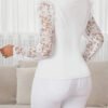 Veste Blanche Élégante à Col Montant – Blazer Couture avec Patchwork Paisley et Dentelle
