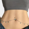 Mini Chaîne de Taille et de Pantalon Porte-Fleur – Bijou de Corps et Accessoire Tendance