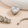 Clou de Nombril Cubique au Design Tempérament – Piercing de Ventre Géométrique et Élégant