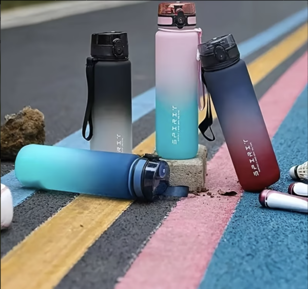 Gourde de Sport Dégradée et Haute Capacité en Plastique Sans BPA