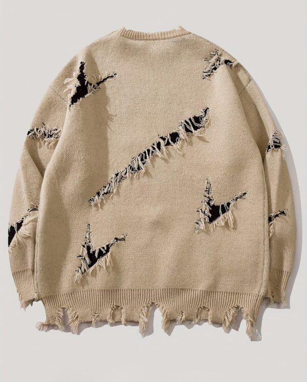 Pull Col Roulé Ample pour Homme – Motif Graffiti Artistique et Détails Déchirés Style Grunge