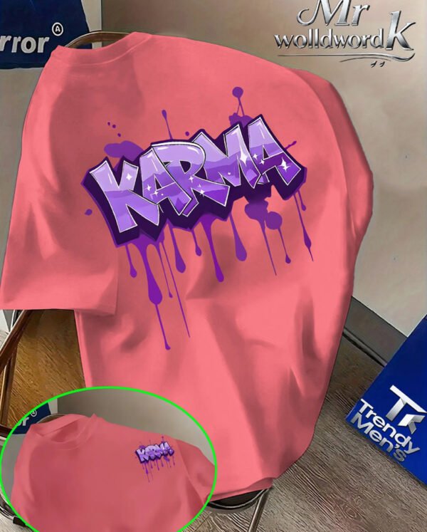T-Shirt KARMA Violet – Style Graffiti Drip, Coupe Décontractée en Tricot Lâche