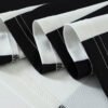 Polo Homme à Larges Rayures Noires et Blanches – Col Structuré Style Rétro Chic