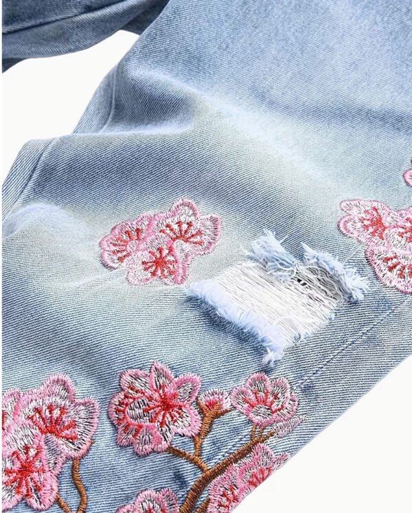 Rectangle 1008 Jean Droit pour Homme – Délavé Clair, Coupe Régulière sans Stretch et Broderies Fleurs Artisignales