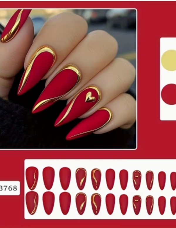 Faux Ongles Press-On Forme Amande Rouges Mats – Kit de 24 Pièces avec Accents Dorés et Cœur 3D pour la Saint-Valentin et Fêtes