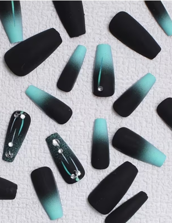 Faux Ongles Press-On Forme Ballet Dégradé Bleu-Noir Mat – Kit de 24 Pièces Style Automne-Hiver Décontracté