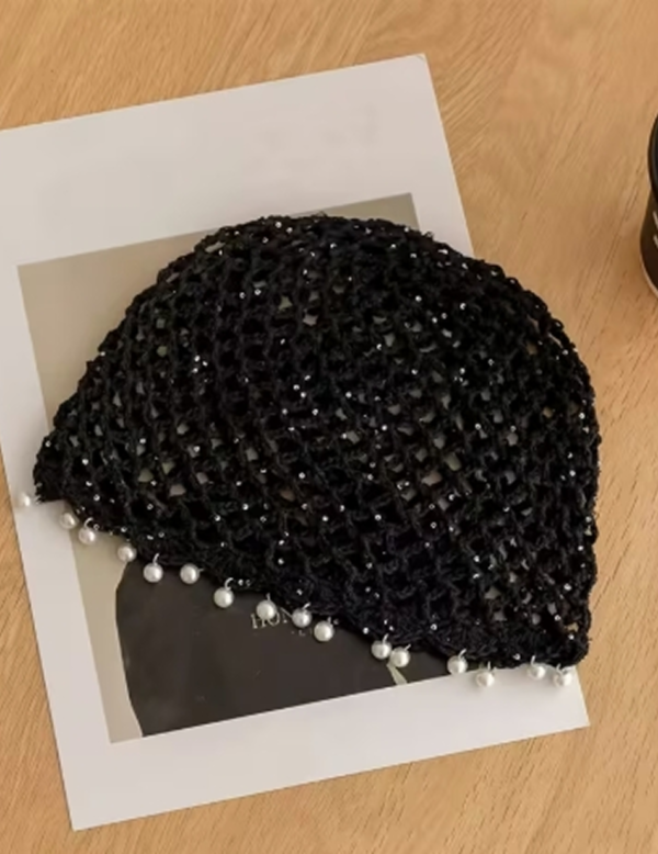 Bonnet Ample Ajouré à la Main pour Femme – Bonnet Léger Élastique et Sans Bord en Maille Tissée, Style Décontracté & Chic