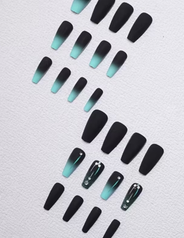 Faux Ongles Press-On Forme Ballet Dégradé Bleu-Noir Mat – Kit de 24 Pièces Style Automne-Hiver Décontracté